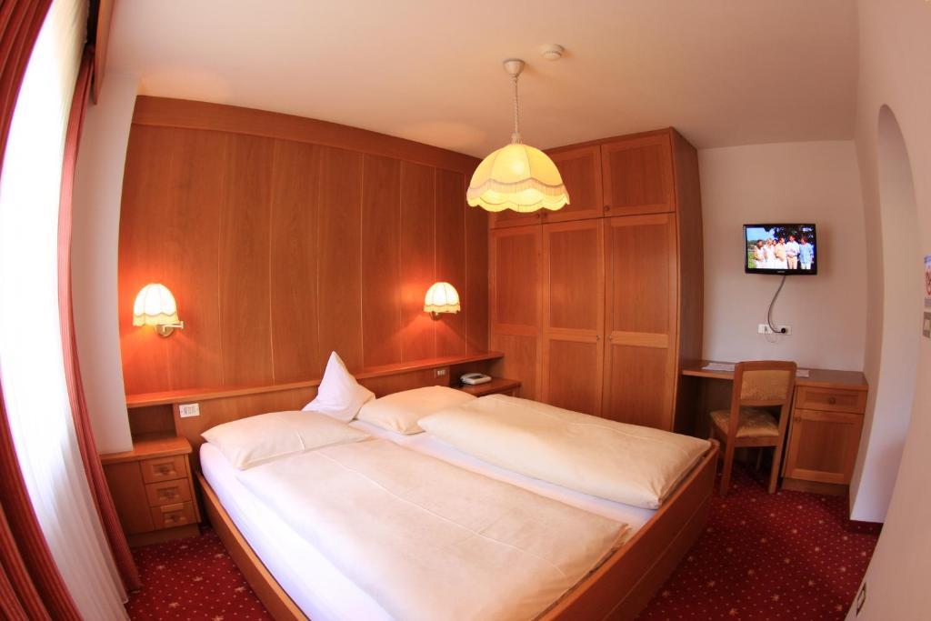 Hotel Talblick Ortisei Ruang foto
