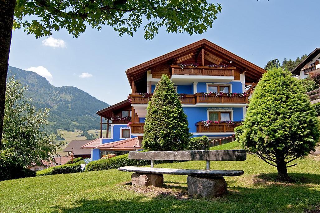 Hotel Talblick Ortisei Bagian luar foto